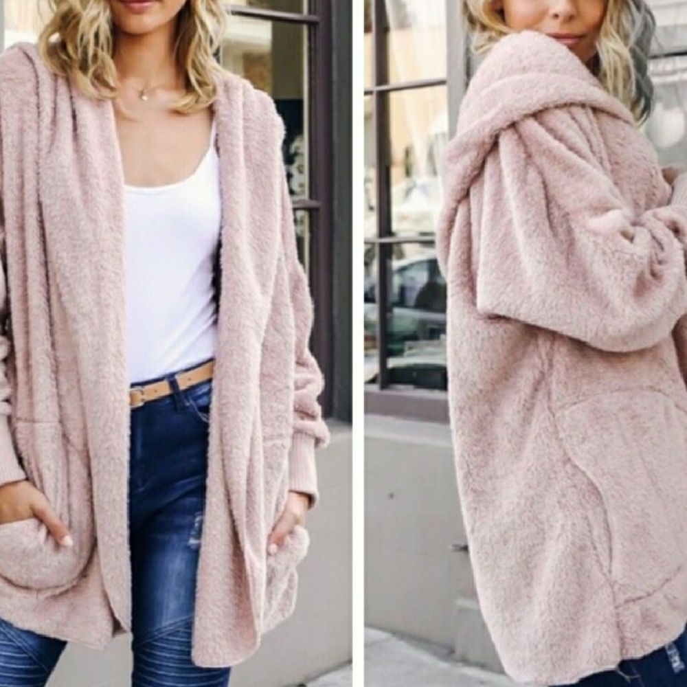 Super Plush Hoodie in Perfect Blush - Picture 4 of 4
